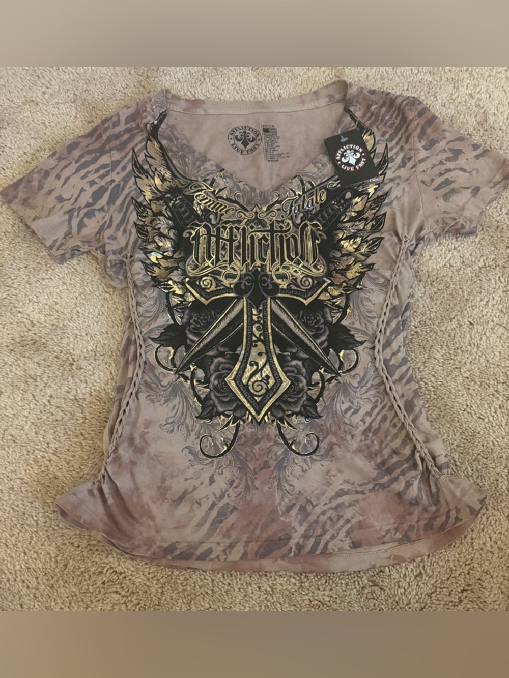Affliction Taupe Short-Sleeve V-Neck Tee with Gold Graphic
